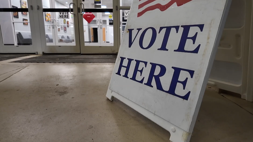More than 200K Minnesotans have cast their ballots in midterm election — WCCO / CBS Minnesota, Waconia Community news