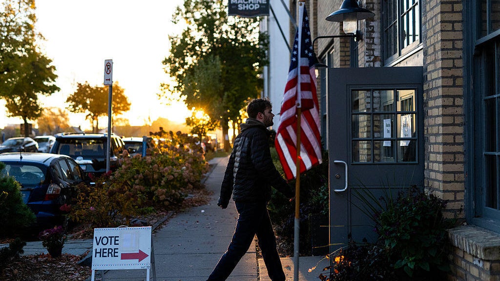 Early in-person voting kicks off in Minnesota: Here's what to know — WCCO / CBS Minnesota, Waconia Community news