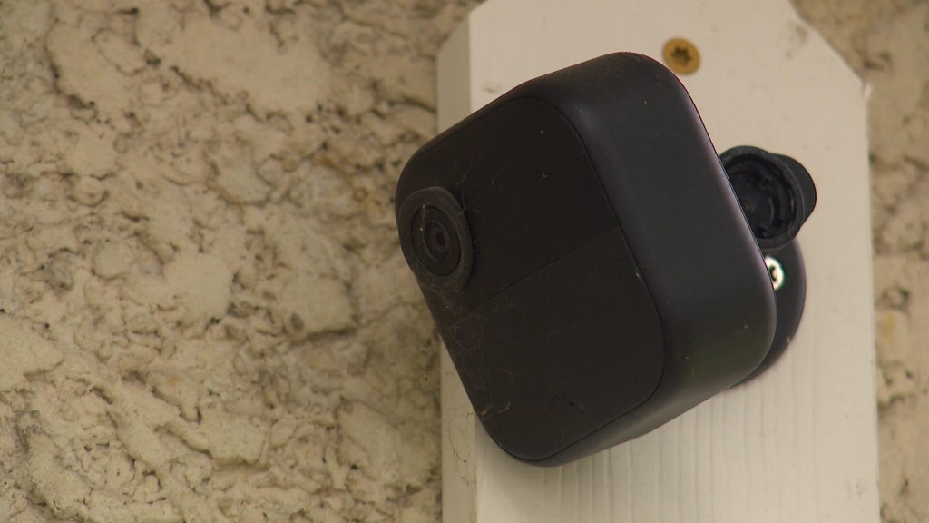 Serial Minneapolis peeping tom has long criminal history, could face more charges — WCCO / CBS Minnesota, Waconia Community news