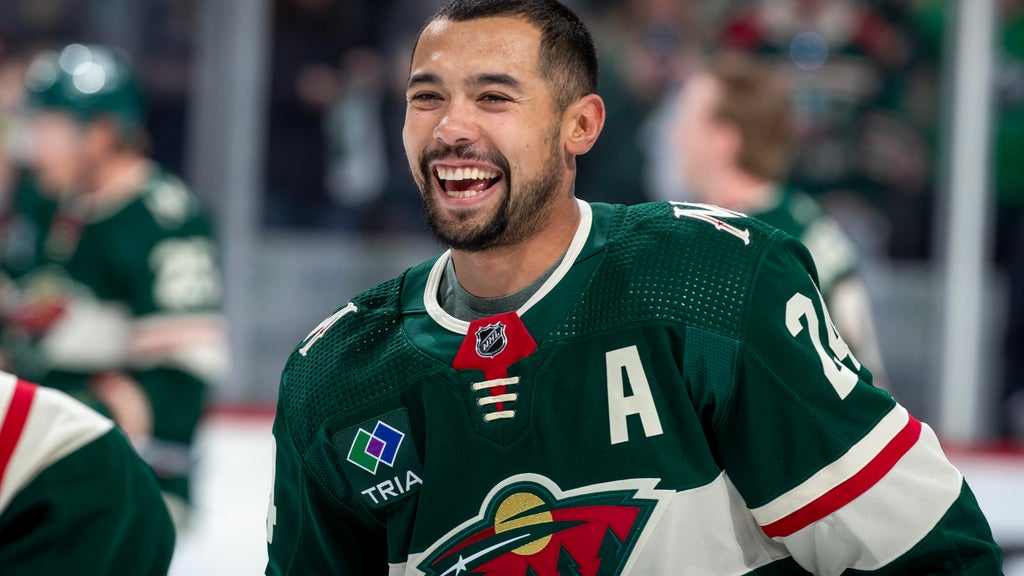 Defenseman Mathew Dumba retiring after 13 NHL seasons with 5 different teams — WCCO / CBS Minnesota, Waconia Sports news