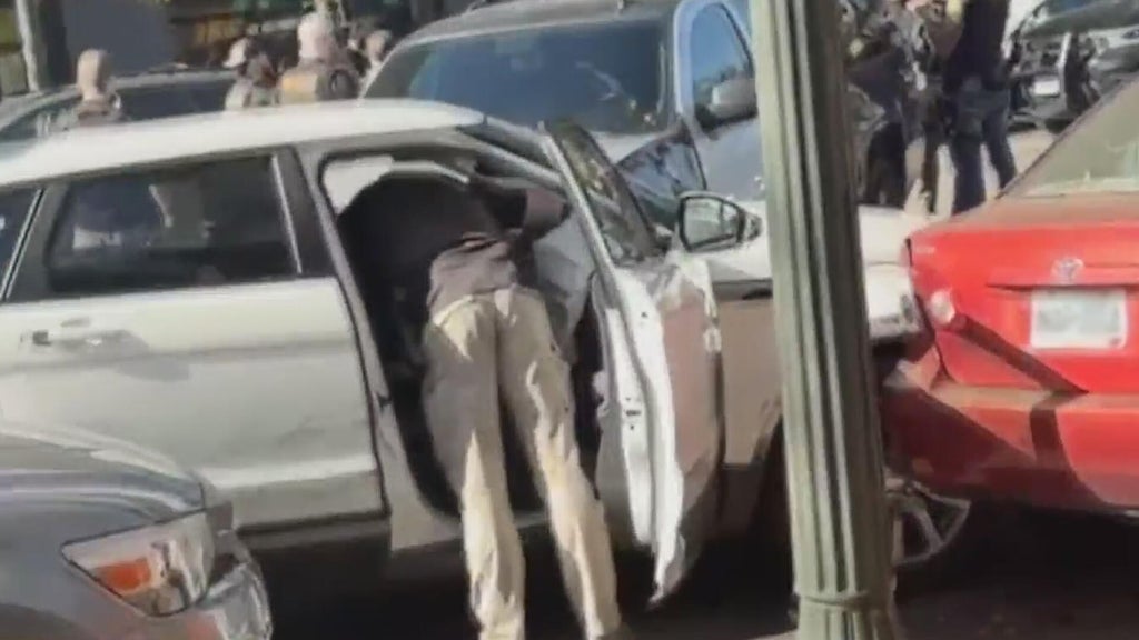 4 men arrested after "traveling dangerously" across Minneapolis in stolen car, sheriff says — WCCO / CBS Minnesota, Waconia Business news
