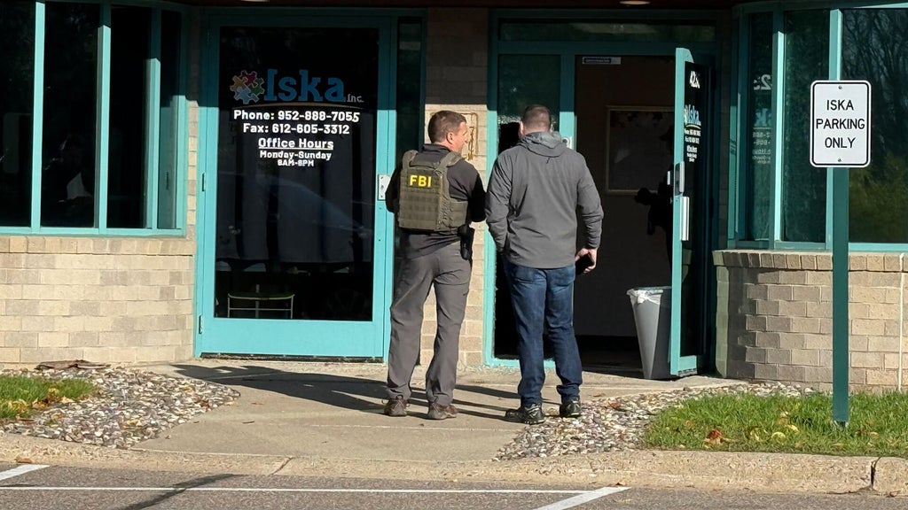 Federal law enforcement officers in Twin Cities Thursday for "court-authorized investigative activity," FBI says — Waconia Business news