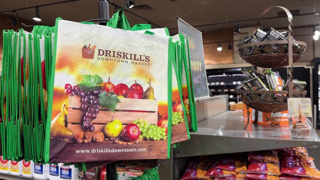 Hopkins grocery store seeks community support amid sales struggles — WCCO / CBS Minnesota, Waconia Government news