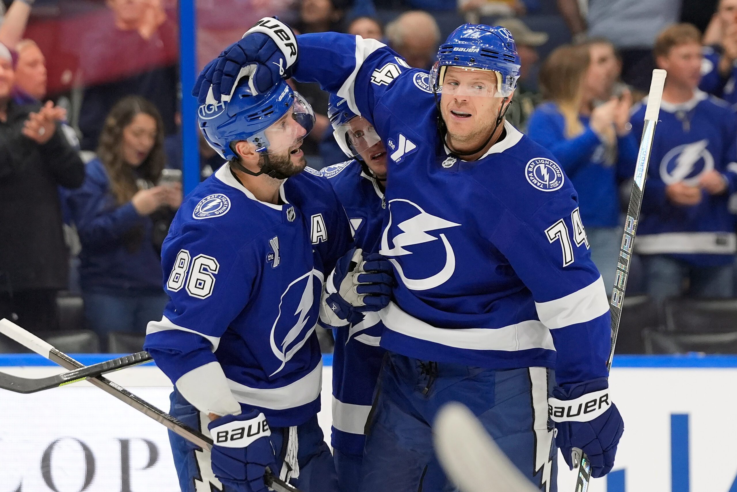 Carlson scores twice to help the Lightning beat the Wild 3-2 — KSTP 5, Waconia Business news