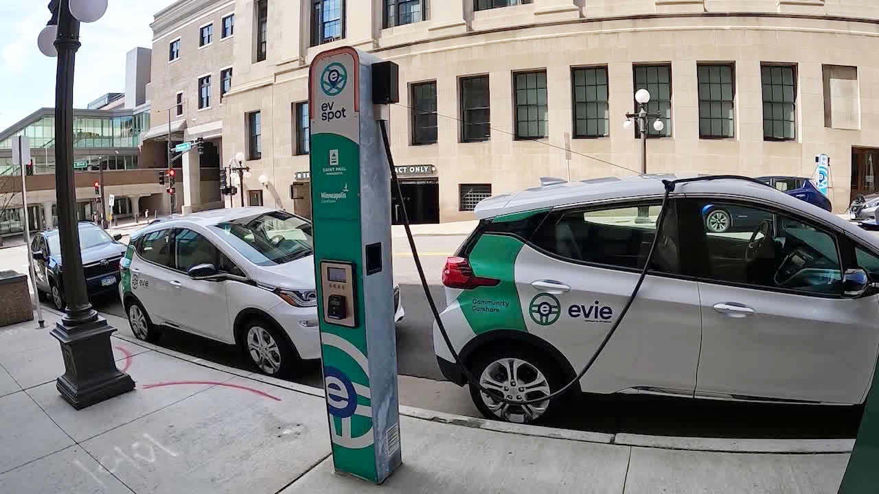 Hourcar to shut down after 20 years, ending Evie carshare service — KSTP 5, Waconia Community news