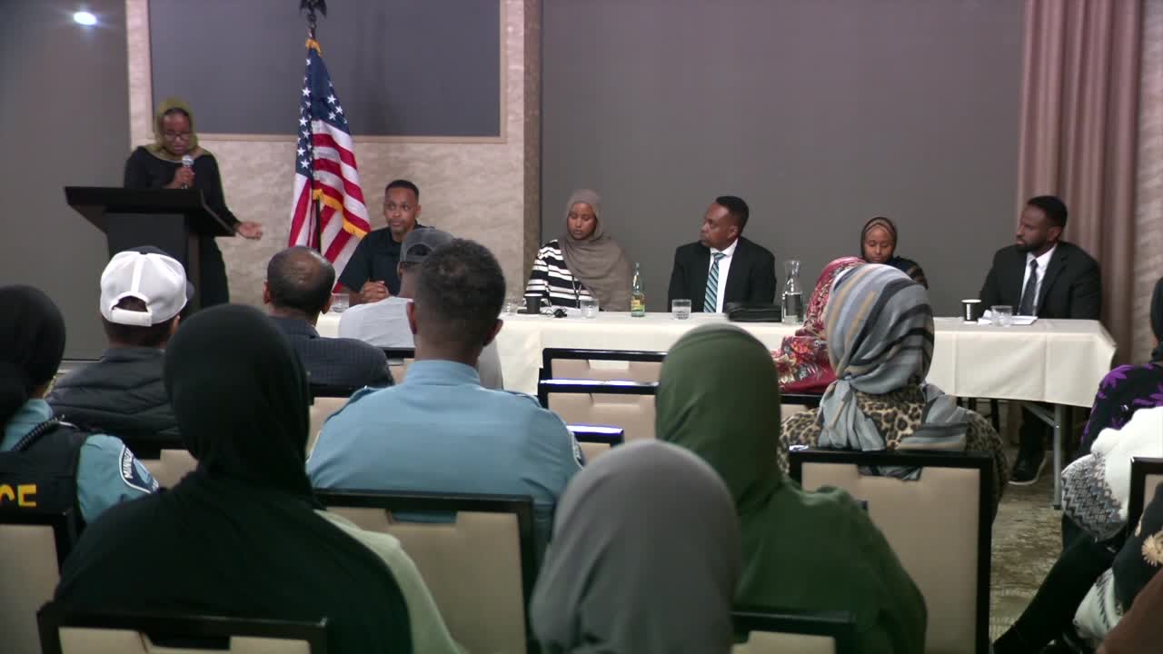 Somali-American police officers address gang violence at town hall; community shares possible solutions — KSTP 5, Waconia Business news