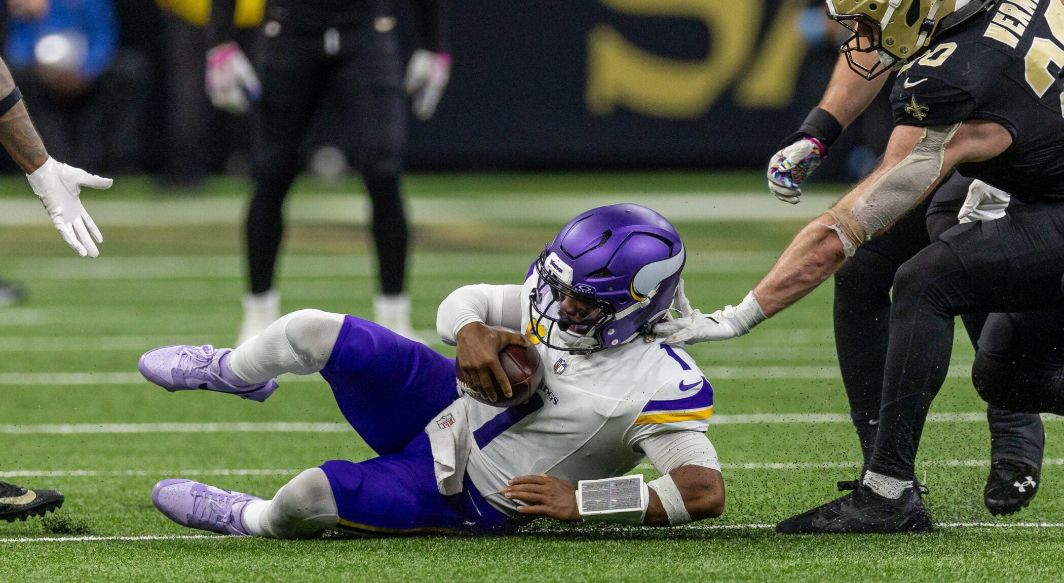 Kyler Murray Needs to Stop Sliding Before He Gets Hurt Again — Minnesota Sports Fan, Waconia Sports news