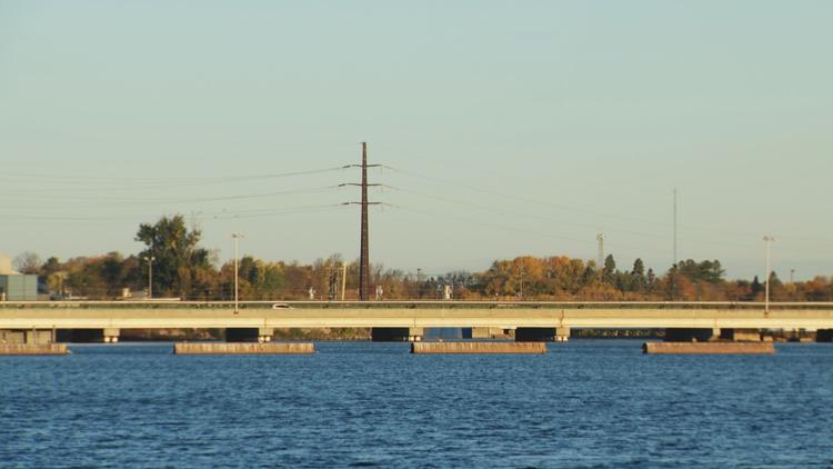 Border communities feel strain as U.S.-Canada trade war disrupts longtime friendship — Waconia Community news